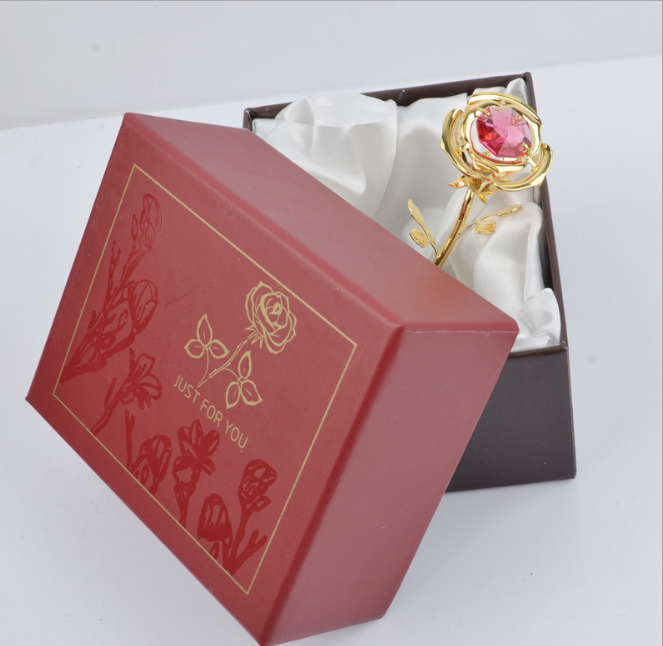 24K Gold-Finish Eternal Rose Gift Decoration With Gem