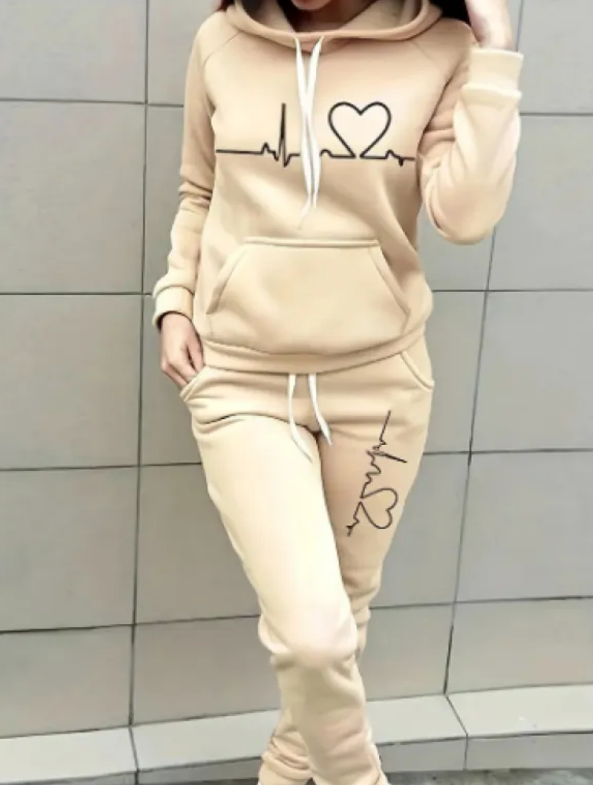 Love Print Fleece Sports Suit – Multiple Colors & Sizes Sweatsuit