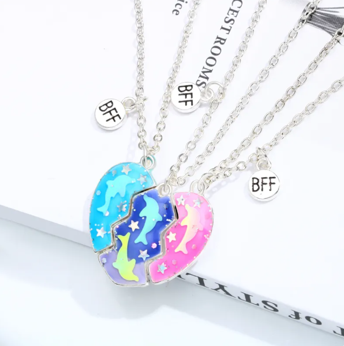 Best Friends Love Necklace Set with Hearts Celebrate Friendship