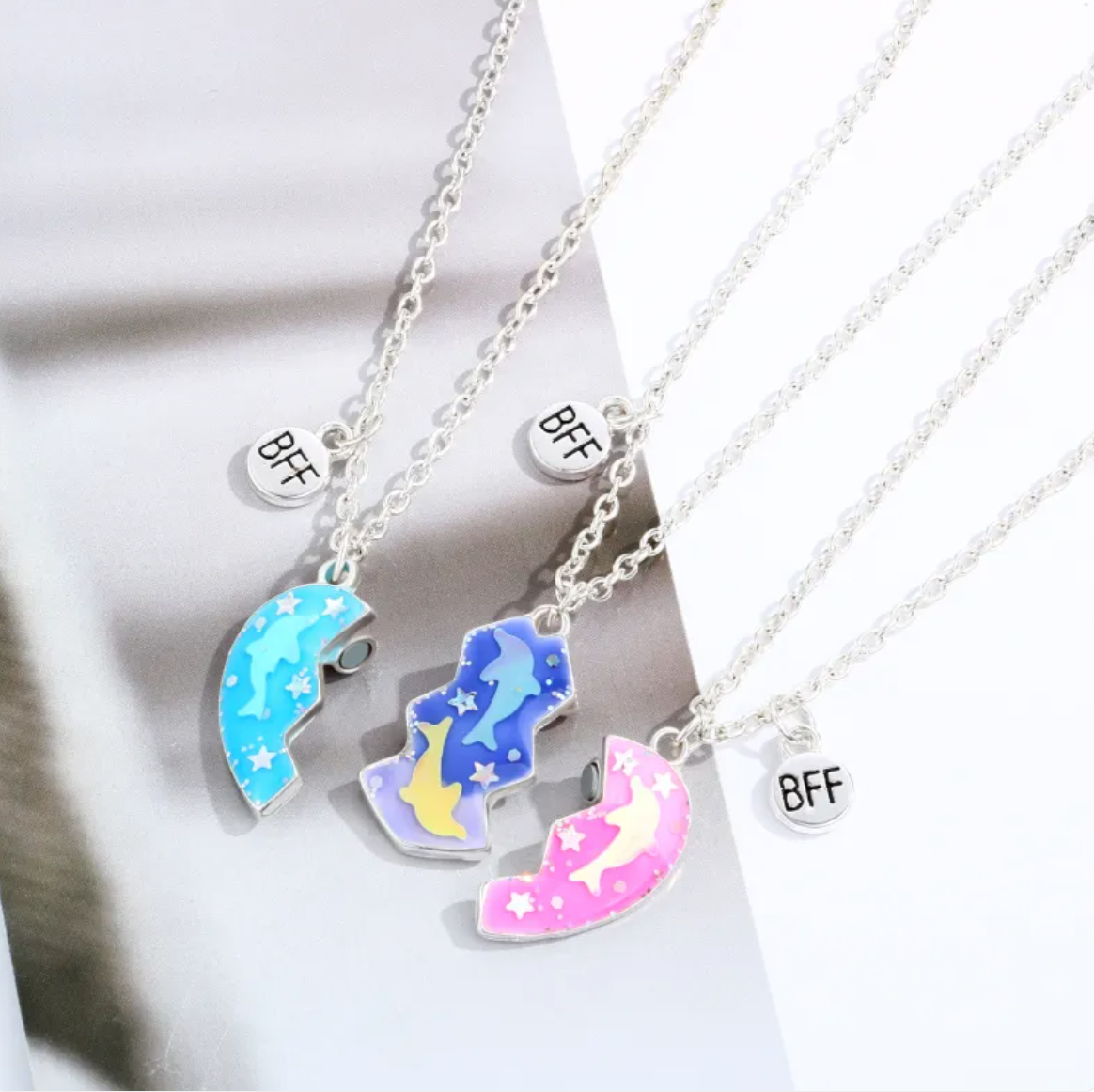 Best Friends Love Necklace Set with Hearts Celebrate Friendship