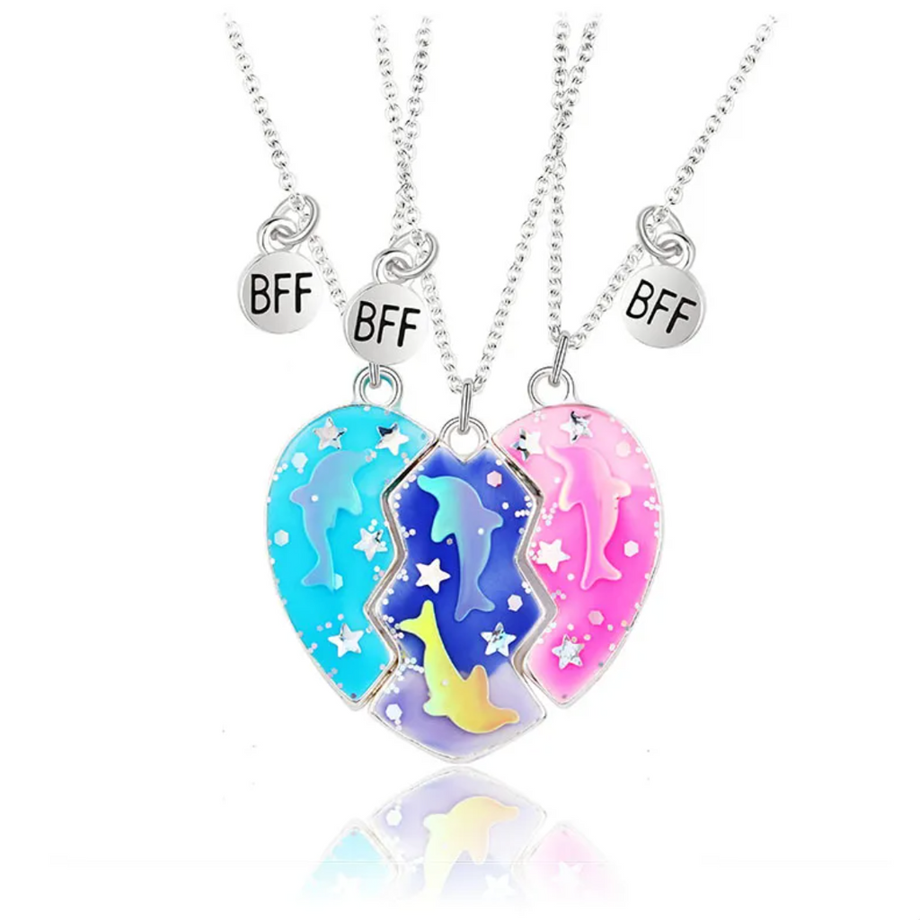Best Friends Love Necklace Set with Hearts Celebrate Friendship